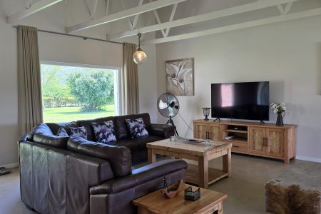 Lounge 1