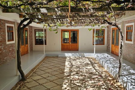 RH - Courtyard